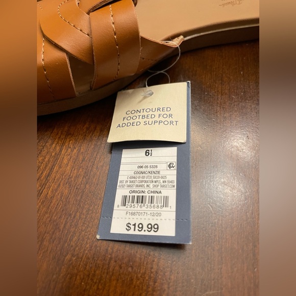 NWT Universal Thread Kenzie Slide Sandals - Picture 7 of 7